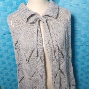 Unbranded Loose Knit Light Gray CAPE that Ties at the Neck
